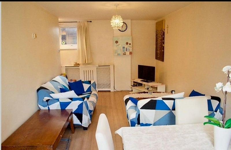 'Large 1 bed with garden 5min to Clapham J St !' Room to Rent from