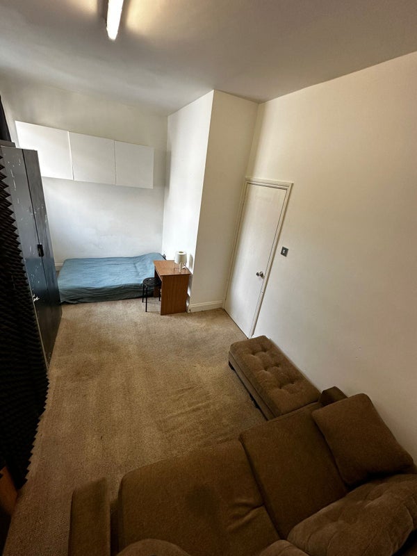 'House to share' Room to Rent from SpareRoom