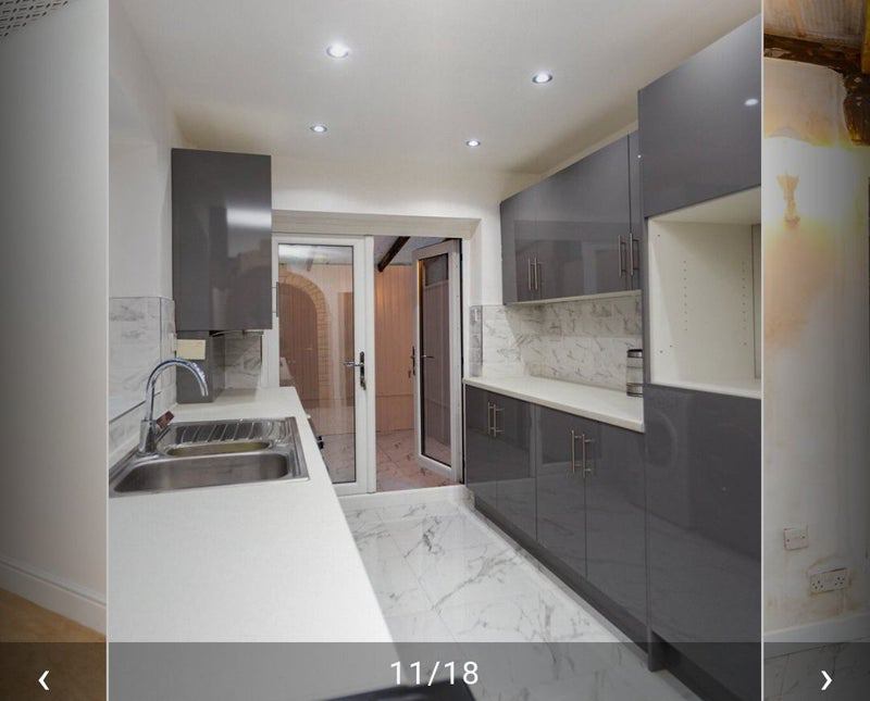 Photo 1: Kitchen