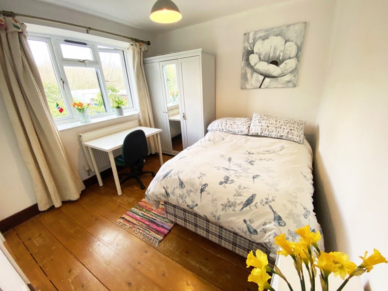 'Cranfield village large house 5 bed 4 ensuites' Room to Rent from