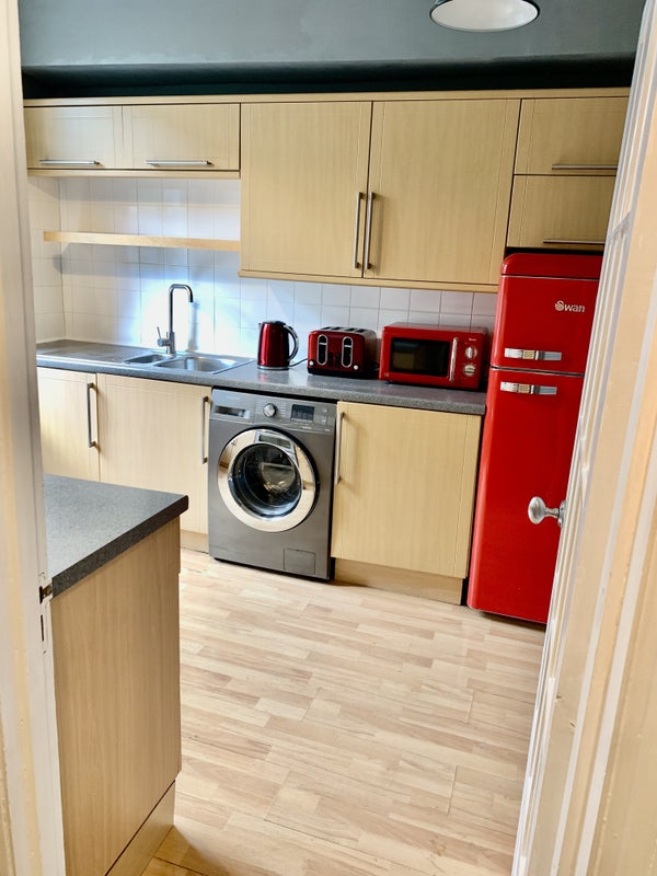 Photo 1: Kitchen
