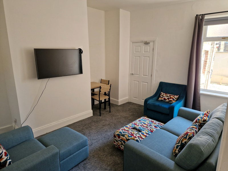 Photo 1: Living Room