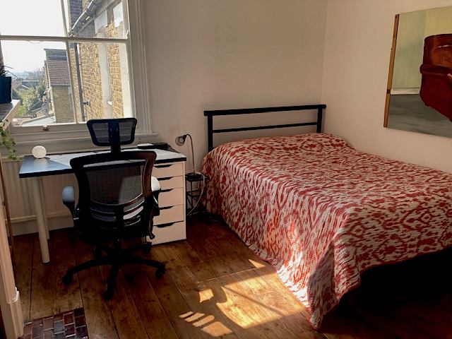 Photo 1: double sunny room