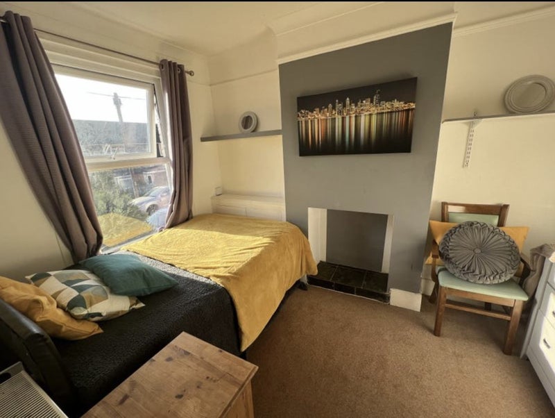'Beautiful cosy Room ££690 Tonbridge ' Room to Rent from SpareRoom