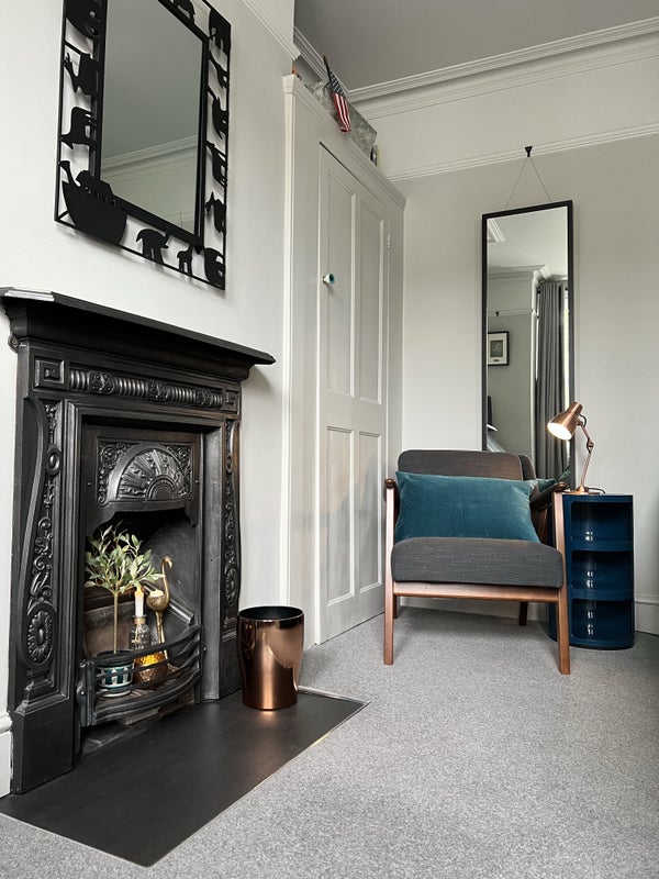 Photo 1: Room (Yours)