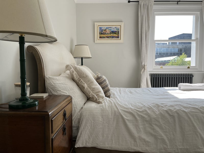 'Large bedroom in central London Hammersmith ' Room to Rent from