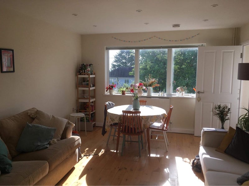 'Lovely Spacious flat in Botley' Room to Rent from SpareRoom