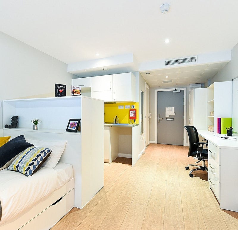 'Glasgow city center student Room to Rent from SpareRoom
