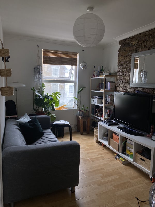 'Charming Apartment in Camden' Room to Rent from SpareRoom