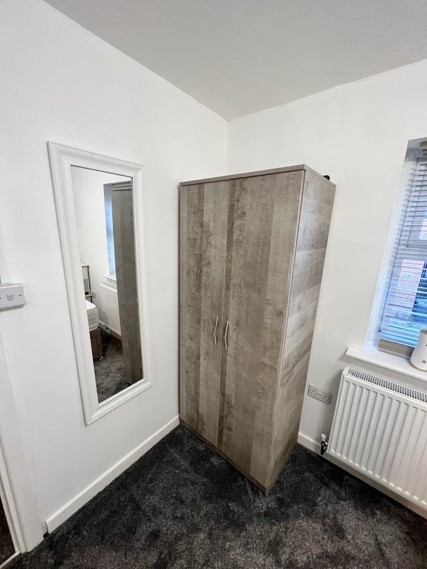 'Rooms for rent Gloucester, Quedgley GL2 area' Room to Rent from SpareRoom