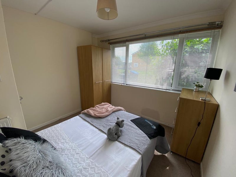 '"Excellent location in the heart of Fareham"' Room to Rent from SpareRoom