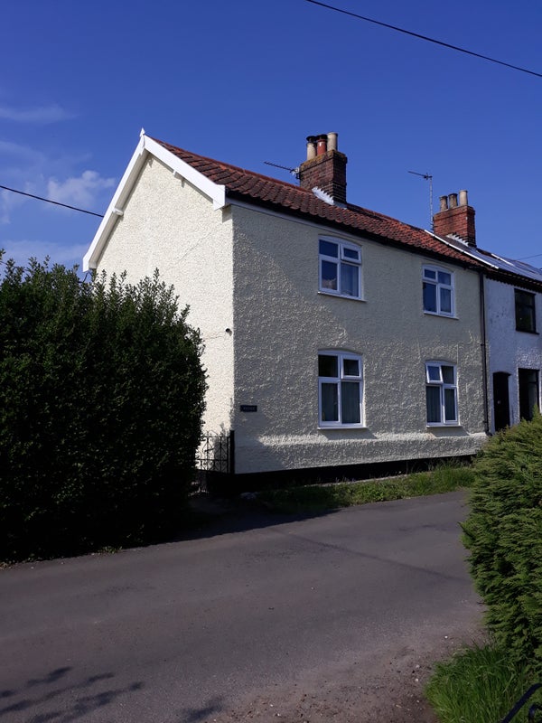 Photo 1: view of Front house from Lane & Driveway