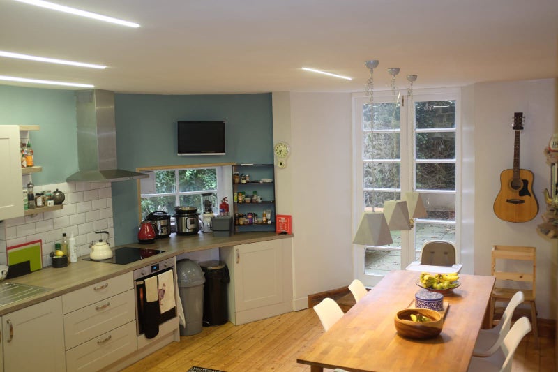 Photo 1: Kitchen