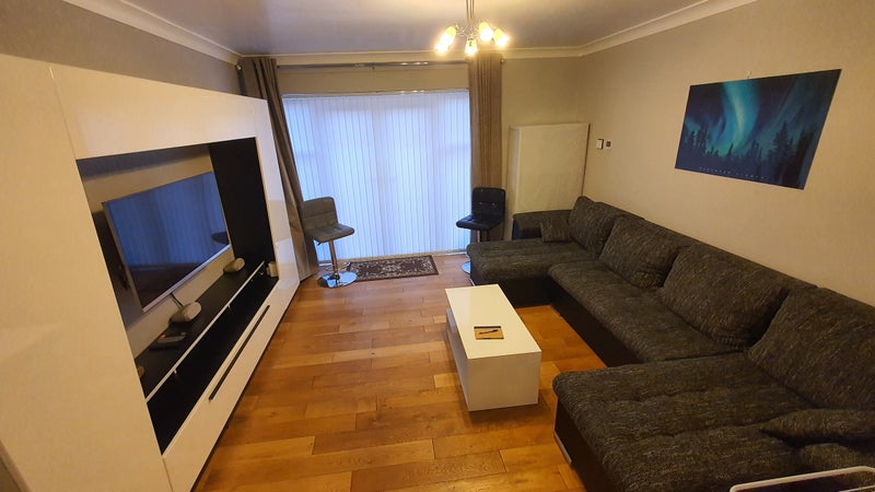 Photo 1: Living room