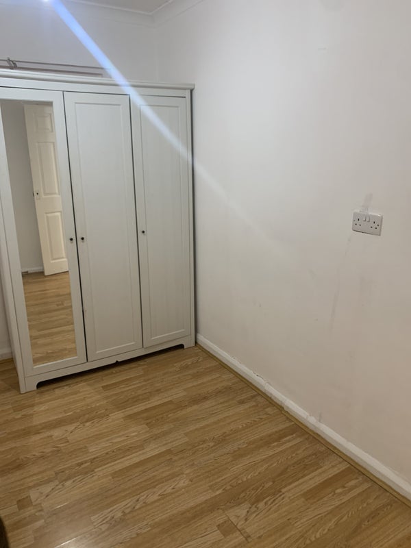 '1 Bed Flat, All Bills Included + Broadband' Room to Rent from SpareRoom