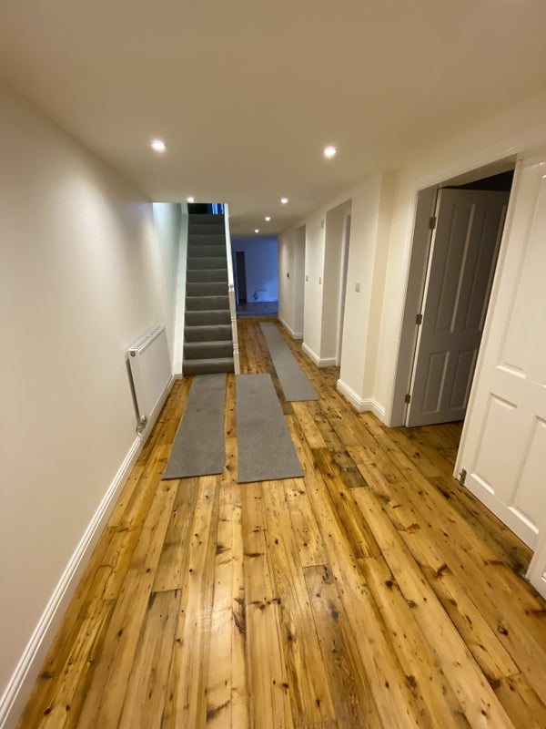 'Beautiful Newly Renovated Garden Flat in Castleton' Room to Rent from