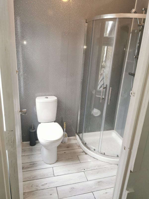 'Studio flat ' Room to Rent from SpareRoom