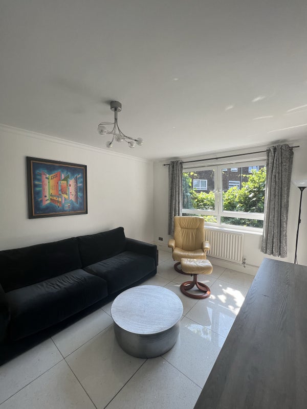 Photo 1: Room (Yours)
