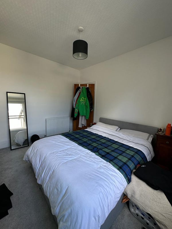 'Double Bedroom in Tottenham' Room to Rent from SpareRoom