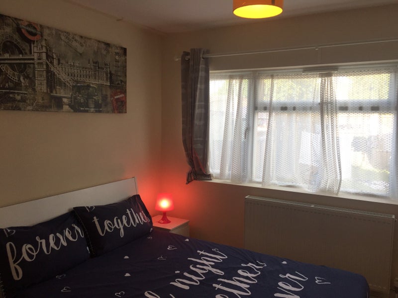 'Large Double Room in Hounslow ' Room to Rent from SpareRoom