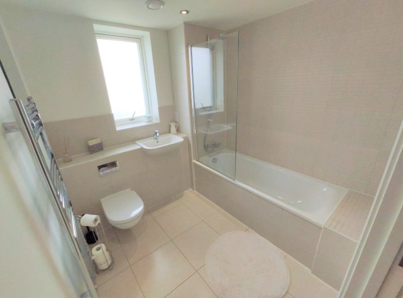 Photo 1: Shared Modern Bathroom