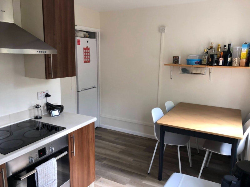 'Lovely House Share in Jericho!' Room to Rent from SpareRoom