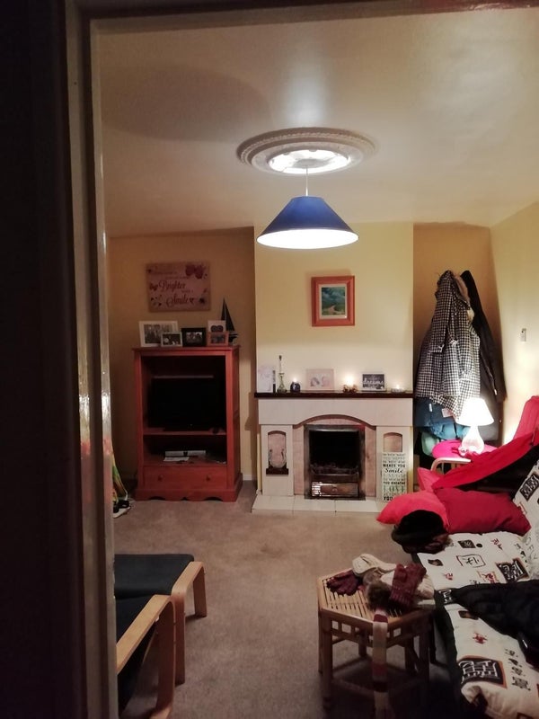 Photo 1: living room -2