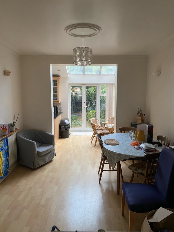 '1 spare room Wimbledon/South Wimbledon house' Room to Rent from SpareRoom