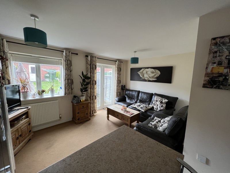 Photo 1: Living Area