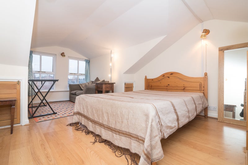 Photo 1: Top floor bedroom 