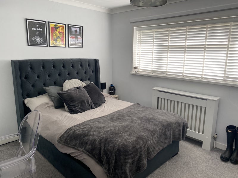 'Double room Horley ' Room to Rent from SpareRoom