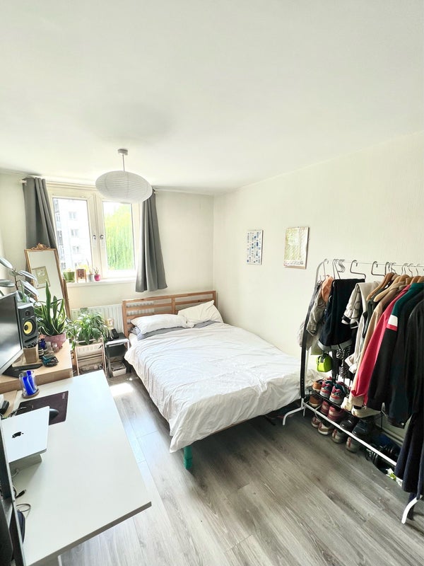 'Double Room in Bethnal Green' Room to Rent from SpareRoom