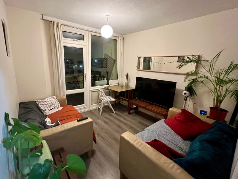 'Double Room in Bethnal Green' Room to Rent from SpareRoom