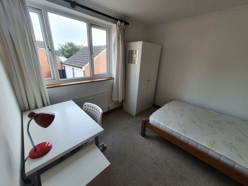 'Double Student Rooms in Cranfield Village' Room to Rent from SpareRoom
