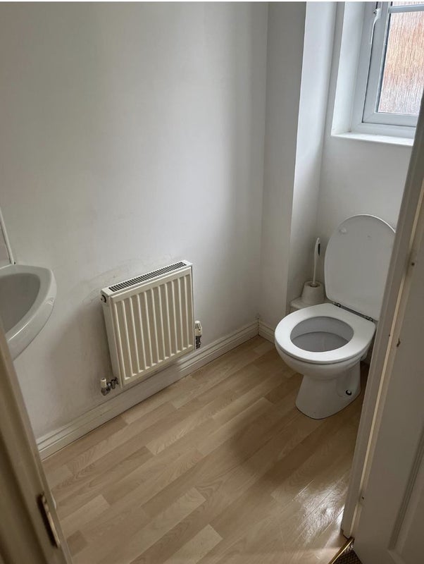 'Double room in house share in Pontprennau' Room to Rent from SpareRoom