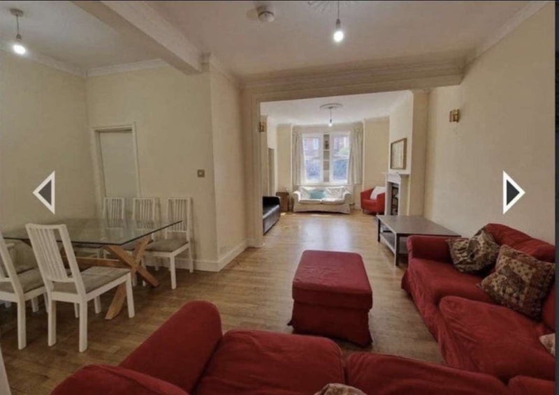 'Large double room available in Wimbledon' Room to Rent from SpareRoom