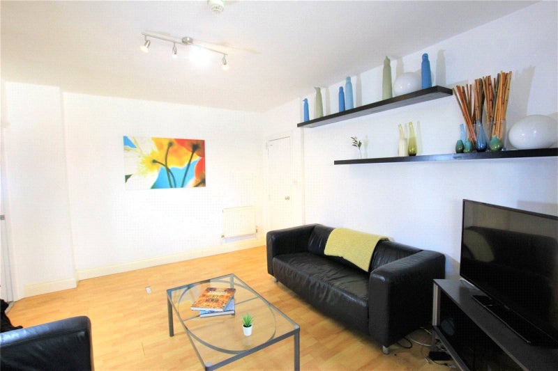 'Room to rent in Surrey Quays SE8' Room to Rent from SpareRoom