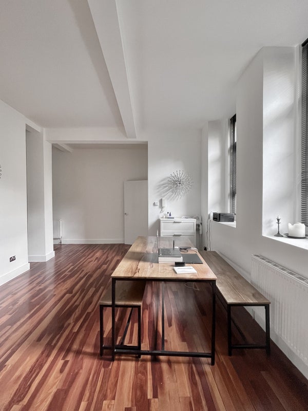 'Double Room in Bethnal Green for LGBTQ+ & females' Room to Rent from