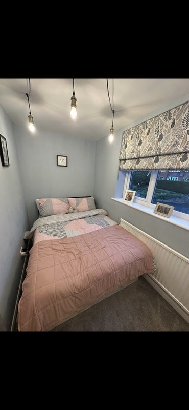Photo 1: Room (yours)