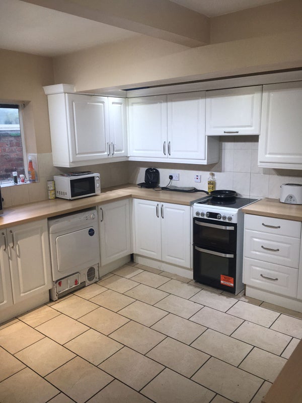 '2 Double rooms Northwich ' Room to Rent from SpareRoom