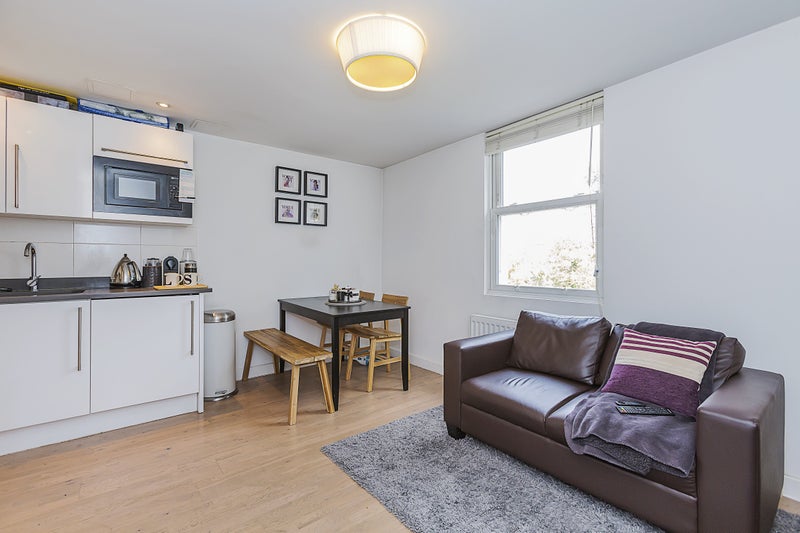 'Excellent 1 Bed Flat Finsbury Park' Room to Rent from SpareRoom