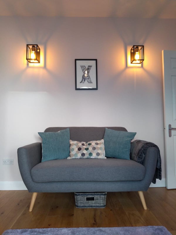 Photo 1: Living room