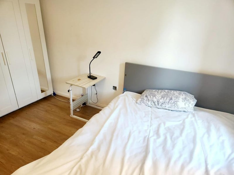 'Double Room In Thamesmead' Room to Rent from SpareRoom
