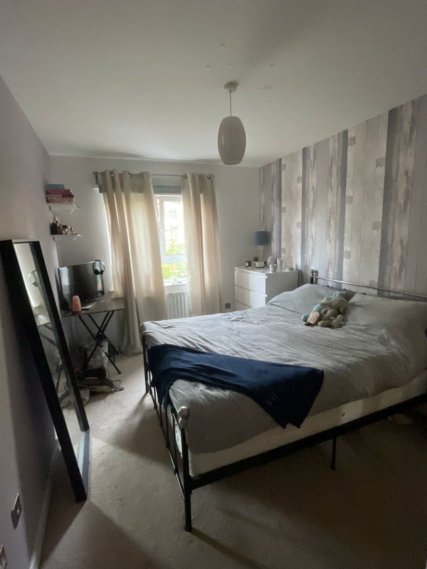 'Double Room available in East London!' Room to Rent from SpareRoom