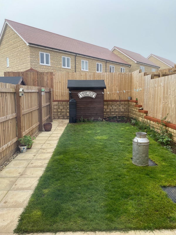 'Double bedroom in Milborne Port' Room to Rent from SpareRoom