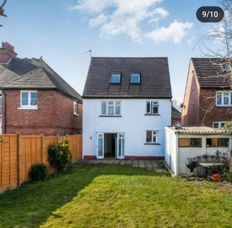 ' ⭐ Beautiful Large Double Room in East grinstead ' Room to Rent from SpareRoom