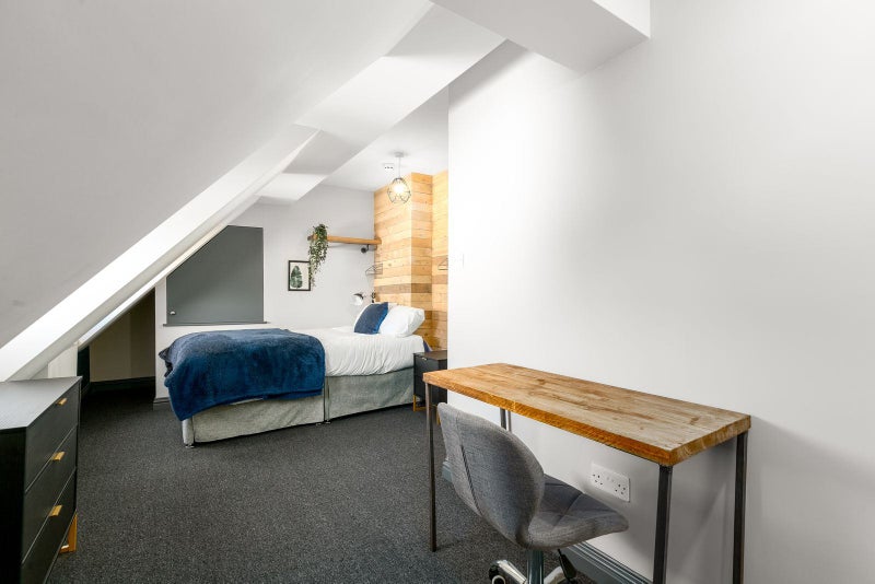 'Brand New EnSuites In Bicester! 🏡' Room to Rent from SpareRoom