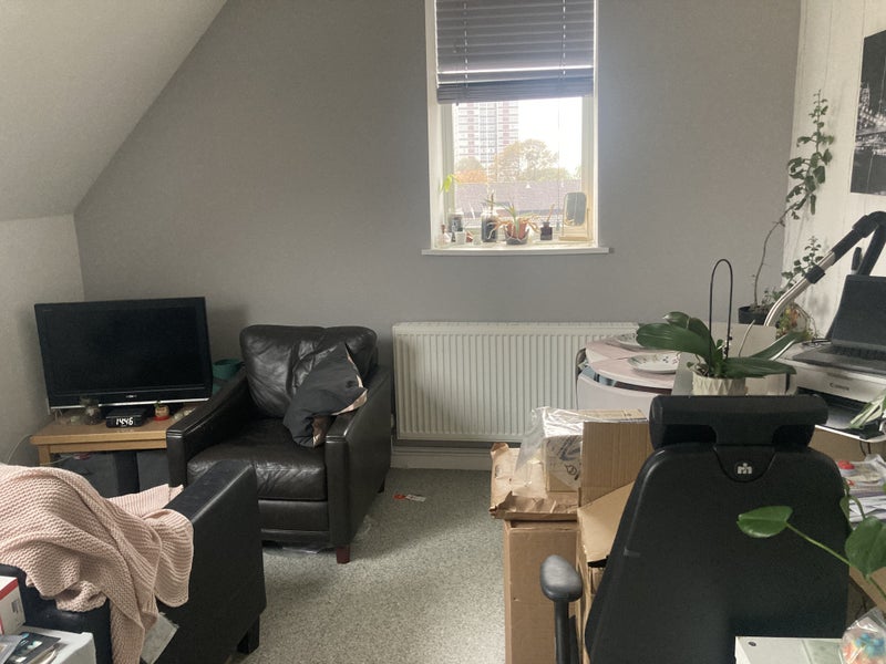 '1 bed flat in Newcastle for solo occupant/ couple' Room to Rent from