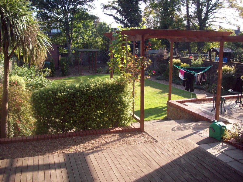 '**Studio Flat** Gordon Road** Ealing** W5 Inc Bill' Room to Rent from