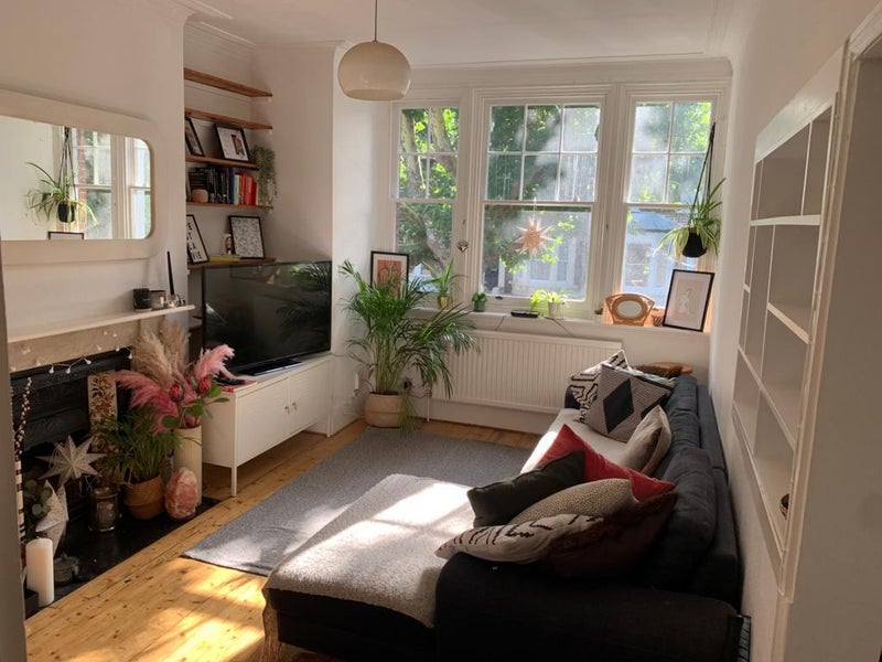 'Beautiful South London Flat. Zone 2. Camberwell.' Room to Rent from